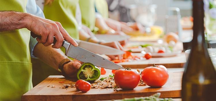 Cooking Experience and Meal Preparation Times Evaluated