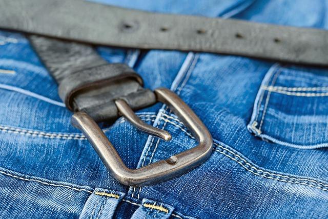 Designer Belts Compared – Gucci Marmont vs Ferragamo vs Loewe